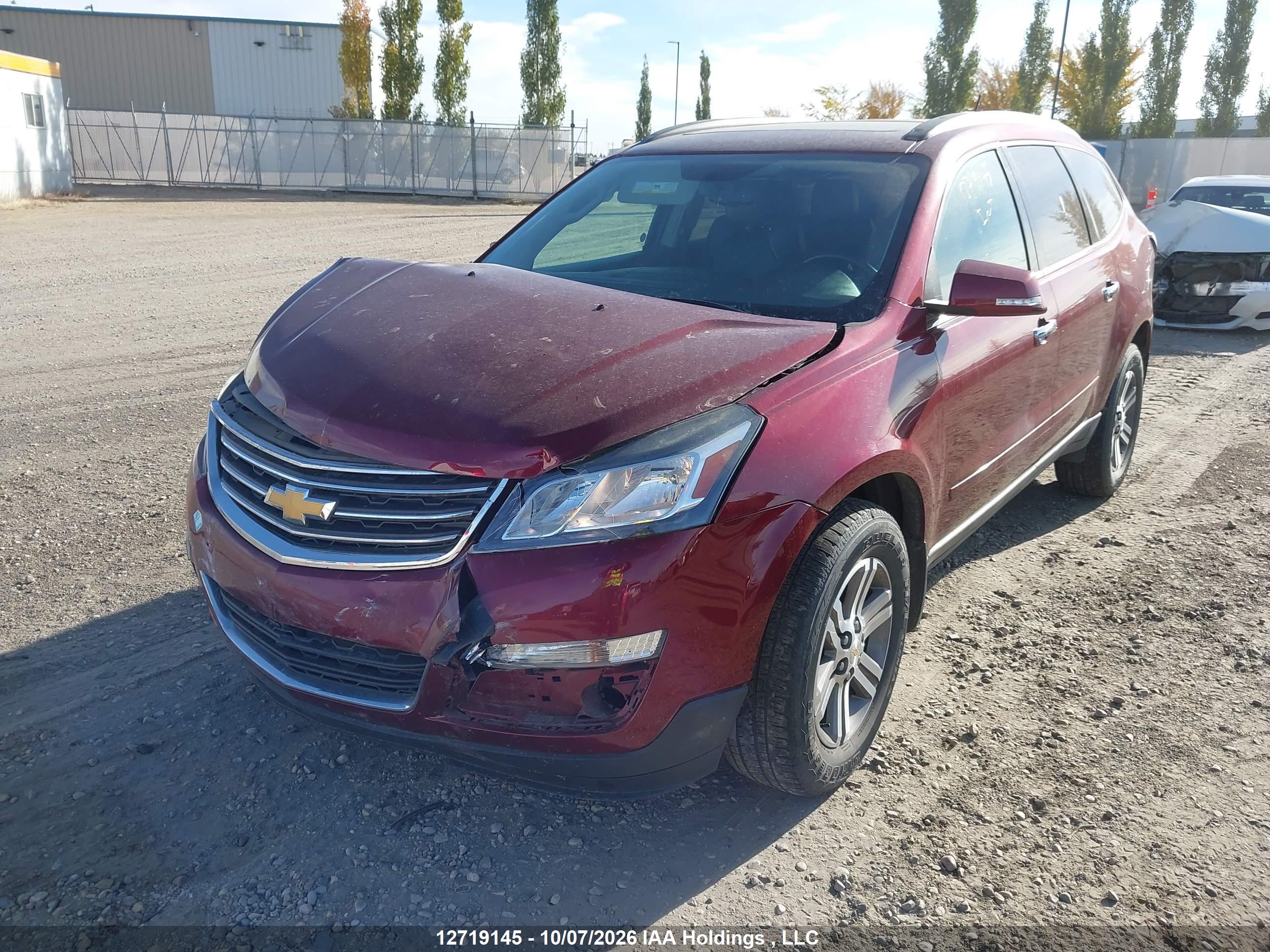 2015 CHEVROLET TRAVERSE LT — I2