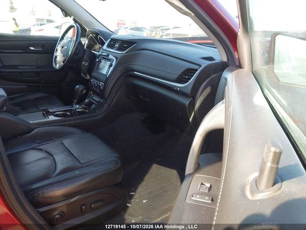 2015 CHEVROLET TRAVERSE LT — I5