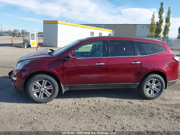 2015 CHEVROLET TRAVERSE LT — I14