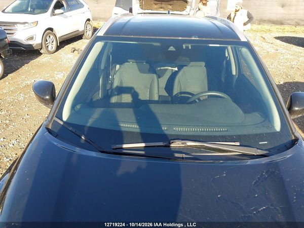 2021 NISSAN KICKS SV — I18