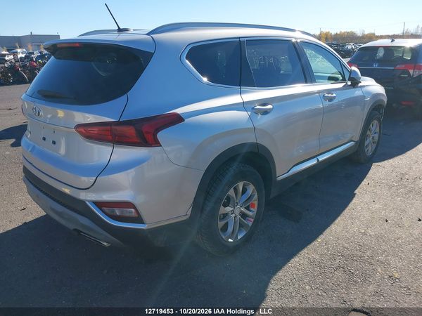 2019 HYUNDAI SANTA FE SE — I4