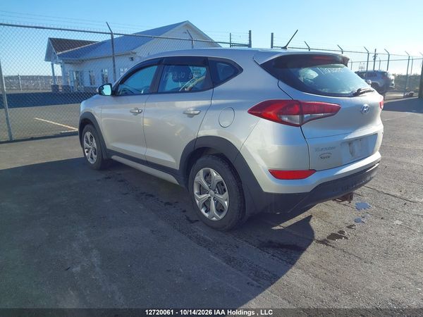 2018 HYUNDAI TUCSON BASE 2.0L — I3