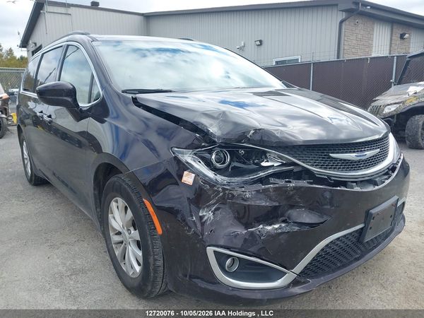2018 CHRYSLER PACIFICA TOURING — I6