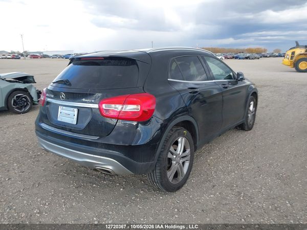 2015 MERCEDES-BENZ GLA 250 4MATIC — I4