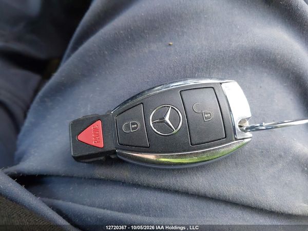 2015 MERCEDES-BENZ GLA 250 4MATIC — I10