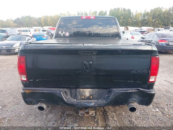 2017 RAM 1500 ST — I16
