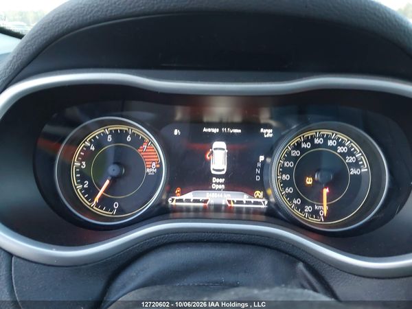 2016 JEEP CHEROKEE TRAILHAWK — I7