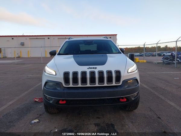 2016 JEEP CHEROKEE TRAILHAWK — I12