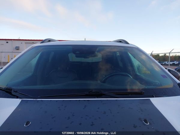 2016 JEEP CHEROKEE TRAILHAWK — I17