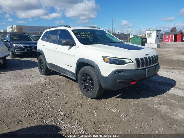 2019 JEEP CHEROKEE TRAILHAWK — I1