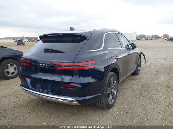 2023 GENESIS ELECTRIFIED GV70 PRESTIGE AWD — I4