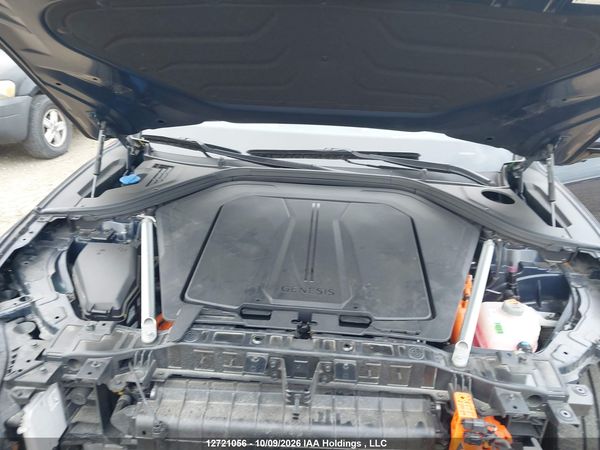 2023 GENESIS ELECTRIFIED GV70 PRESTIGE AWD — I10