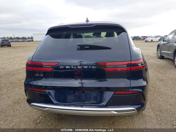 2023 GENESIS ELECTRIFIED GV70 PRESTIGE AWD — I17