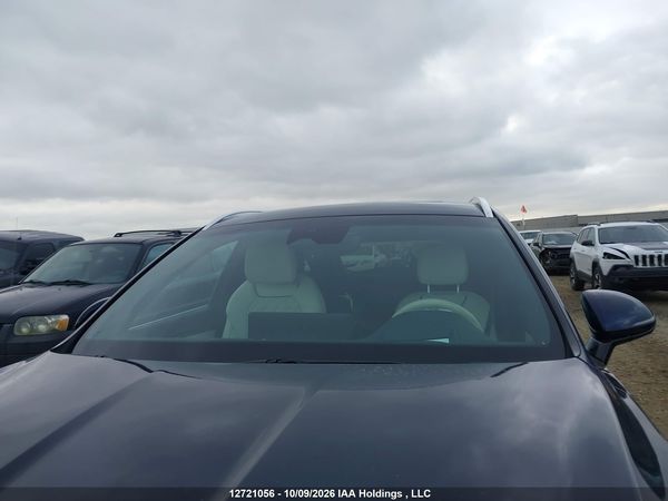 2023 GENESIS ELECTRIFIED GV70 PRESTIGE AWD — I18