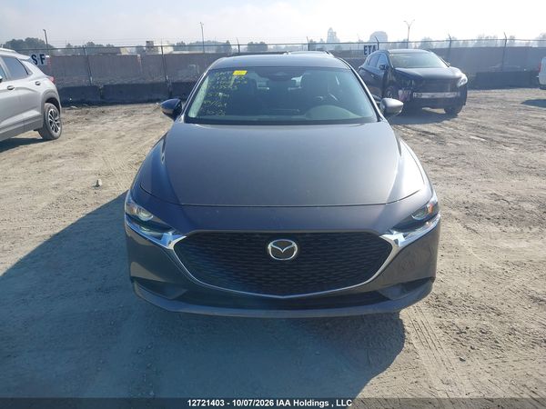 2026 MAZDA 3 PREFERRED/CARBON EDITION — I12