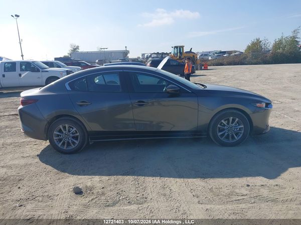 2026 MAZDA 3 PREFERRED/CARBON EDITION — I13