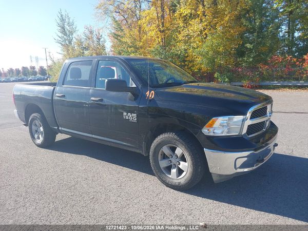 2023 RAM 1500 CLASSIC SLT — I1