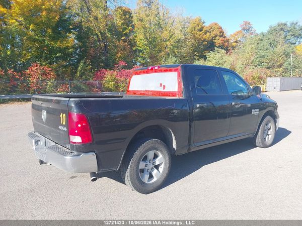 2023 RAM 1500 CLASSIC SLT — I4