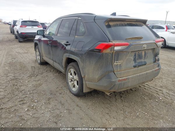 2019 TOYOTA RAV4 XLE — I3