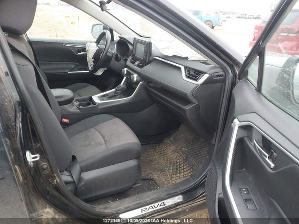2019 TOYOTA RAV4 XLE — I5