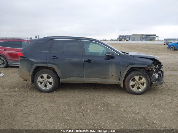2019 TOYOTA RAV4 XLE — I14
