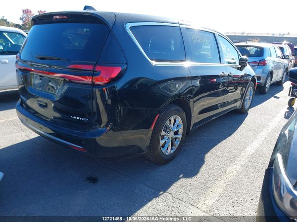 2027 CHRYSLER PACIFICA Limited — I4