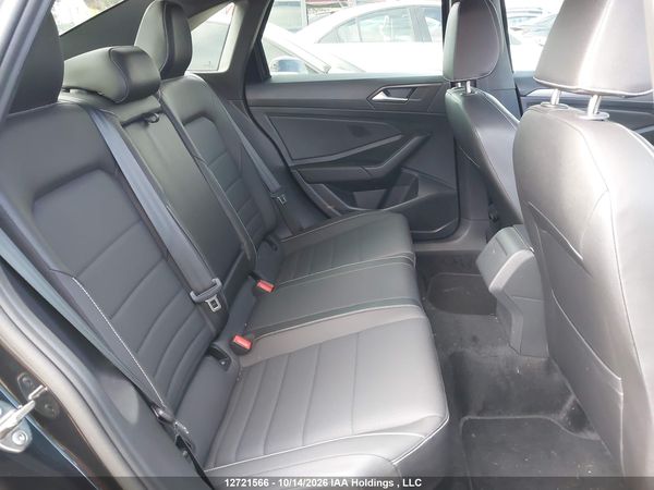 2024 VOLKSWAGEN JETTA COMFORTLINE — I8