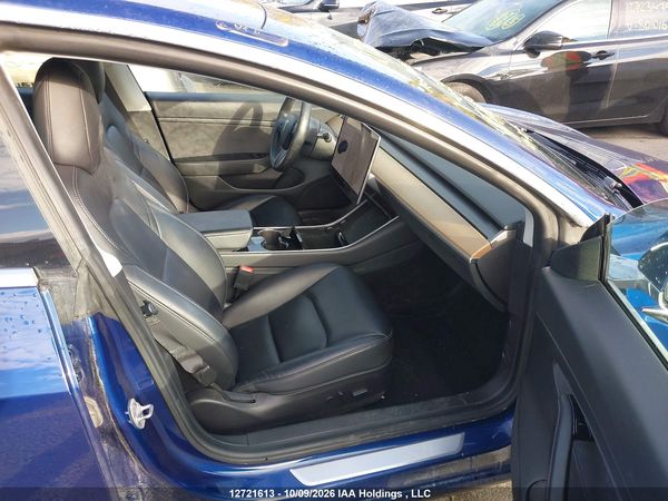 2020 TESLA MODEL 3 — I5