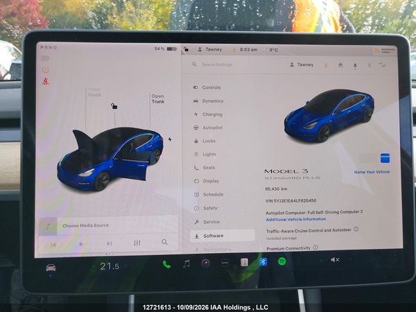 2020 TESLA MODEL 3 — I7