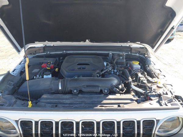 2025 JEEP WRANGLER SAHARA — I9