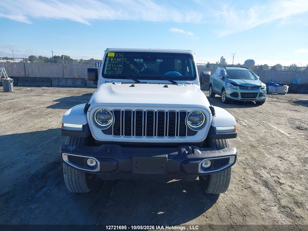 2025 JEEP WRANGLER SAHARA — I11
