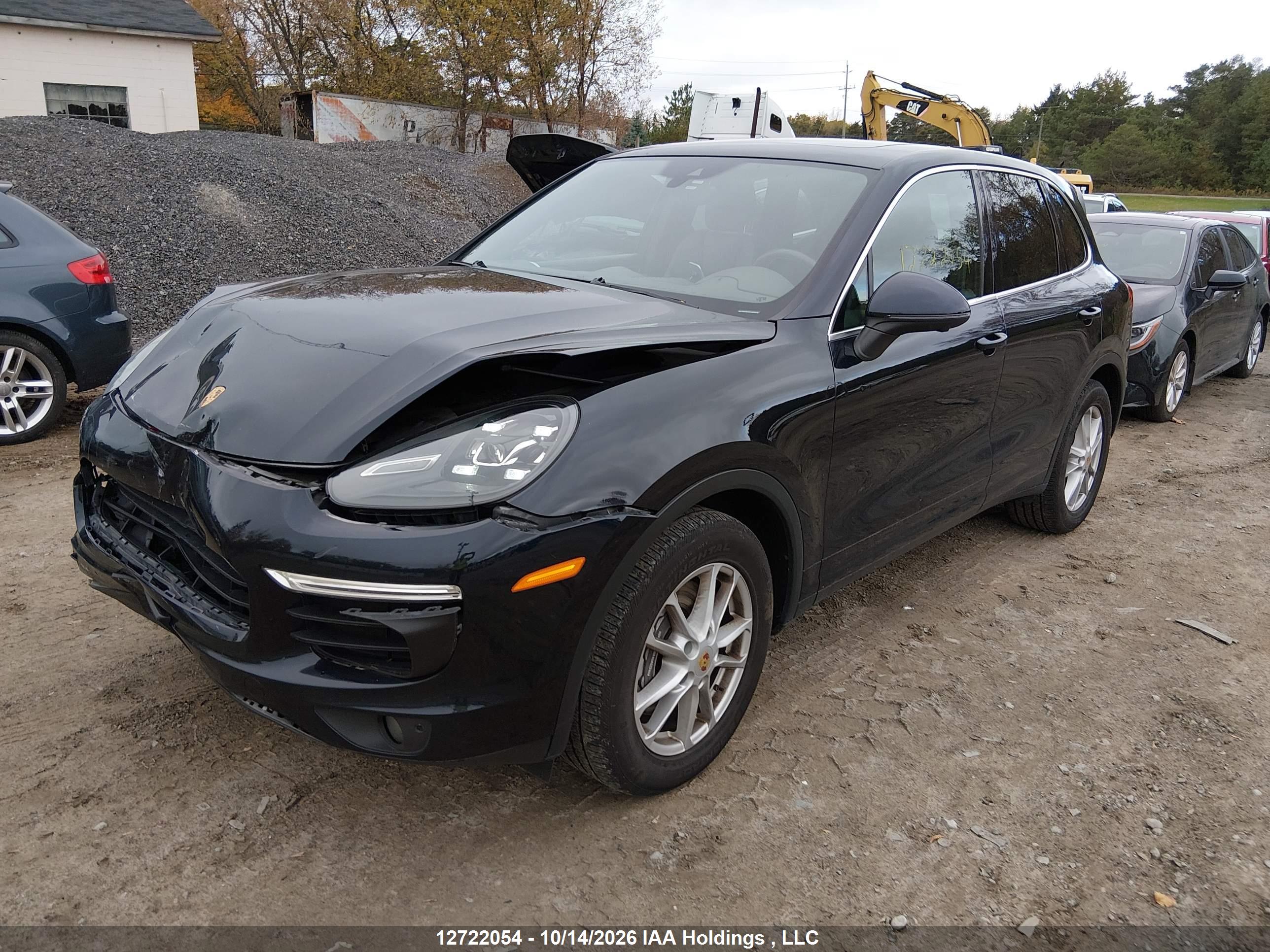 2016 PORSCHE CAYENNE — I2
