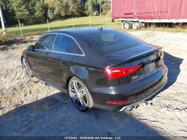 2015 AUDI A3 quattro Prestige — I3