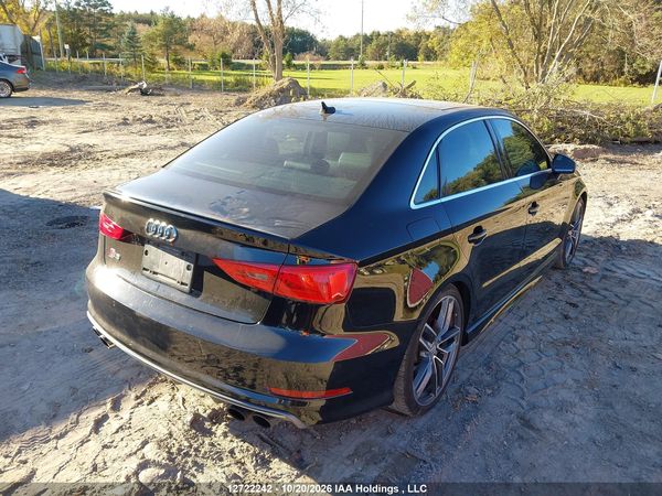 2015 AUDI A3 quattro Prestige — I4