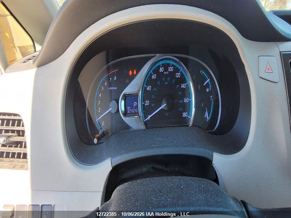 2013 TOYOTA SIENNA XLE/LIMITED — I7