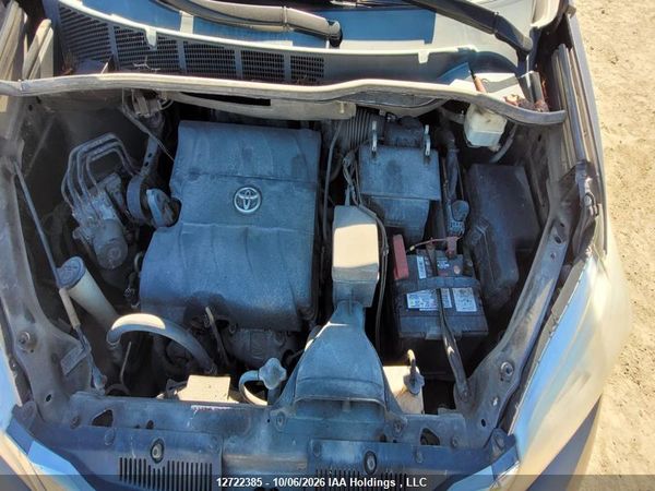 2013 TOYOTA SIENNA XLE/LIMITED — I10