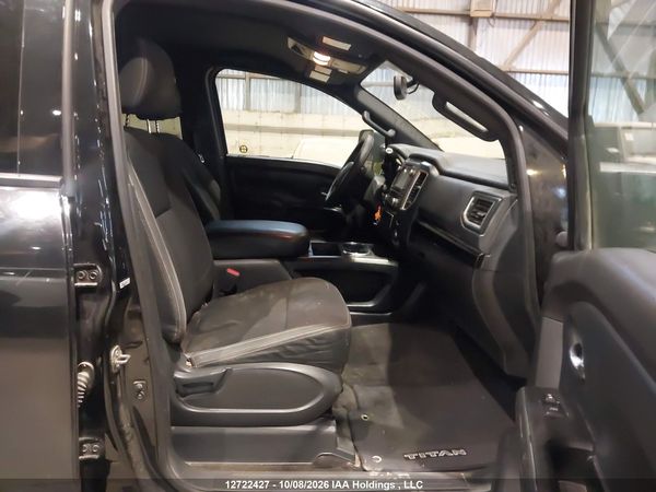 2018 NISSAN TITAN — I5