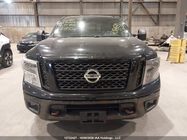 2018 NISSAN TITAN — I12