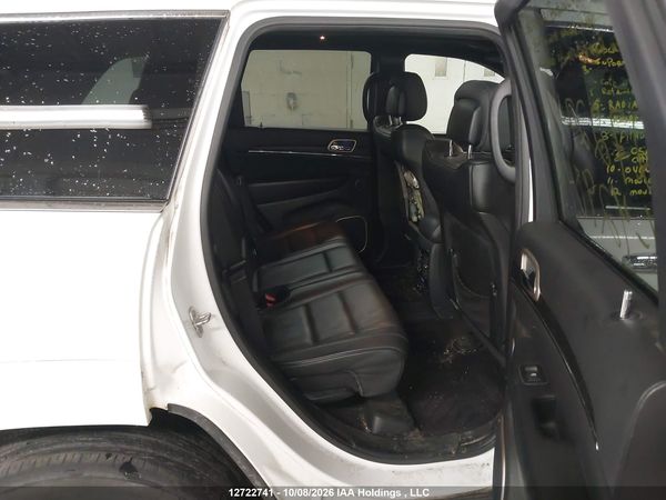 2016 JEEP GRAND CHEROKEE SUMMIT — I8