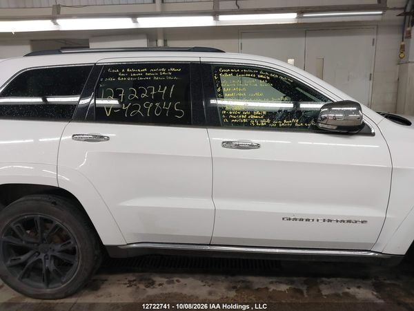 2016 JEEP GRAND CHEROKEE SUMMIT — I14