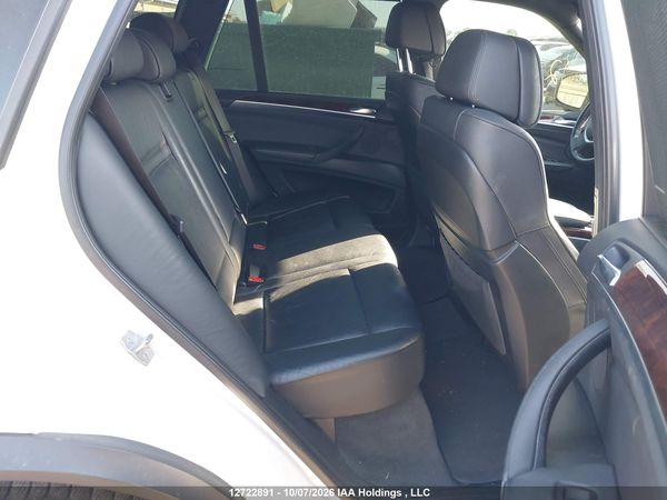2013 BMW X5 XDRIVE35D — I8