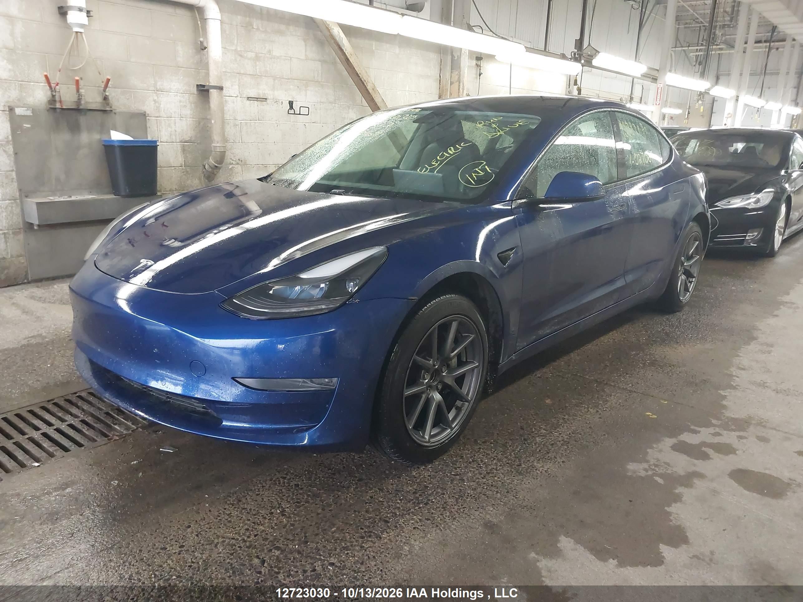 2021 TESLA MODEL 3 — I2