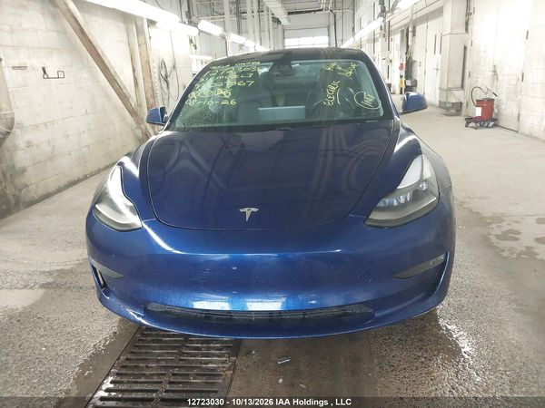 2021 TESLA MODEL 3 — I12
