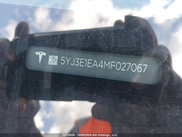 2021 TESLA MODEL 3 — I19