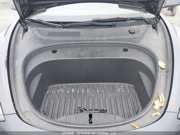 2022 TESLA MODEL 3 RWD/STANDARD RANGE — I10