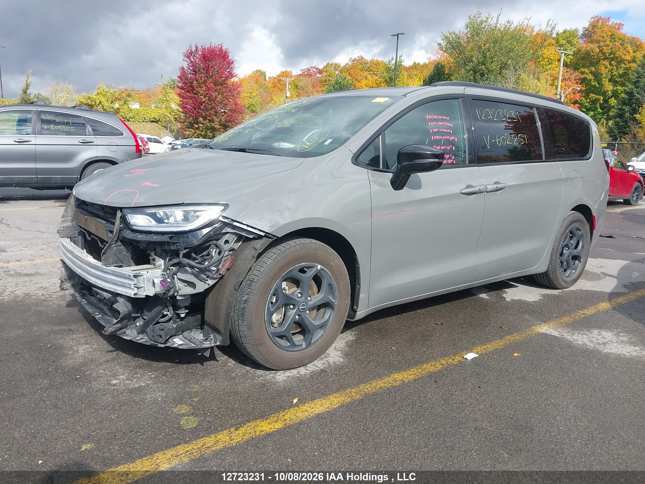 2025 CHRYSLER PACIFICA LIMITED — I2