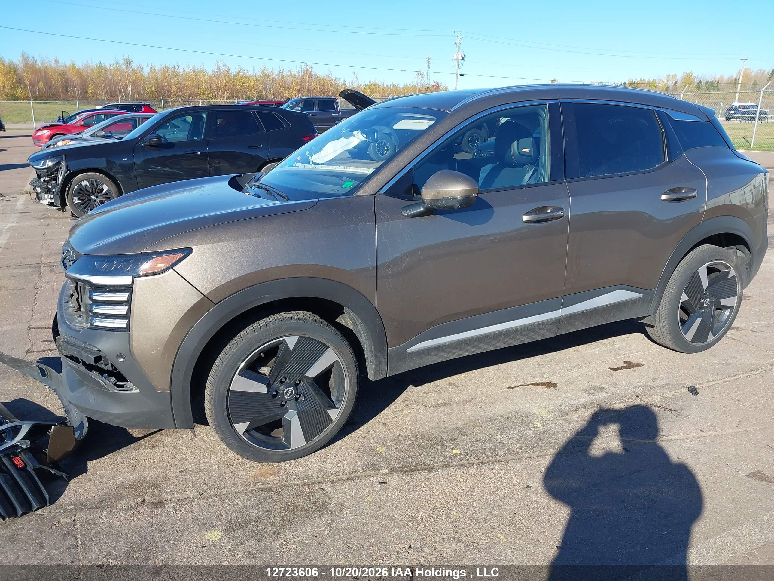 2025 NISSAN KICKS SR PREMIUM — I2