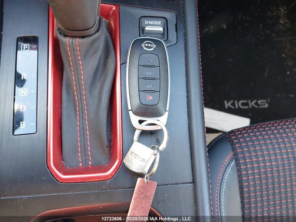 2025 NISSAN KICKS SR PREMIUM — I11