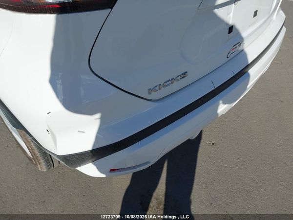 2024 NISSAN KICKS S — I21