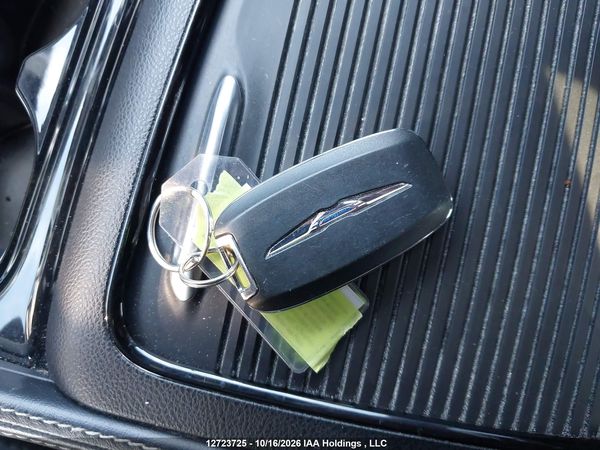 2025 CHRYSLER PACIFICA LIMITED — I11